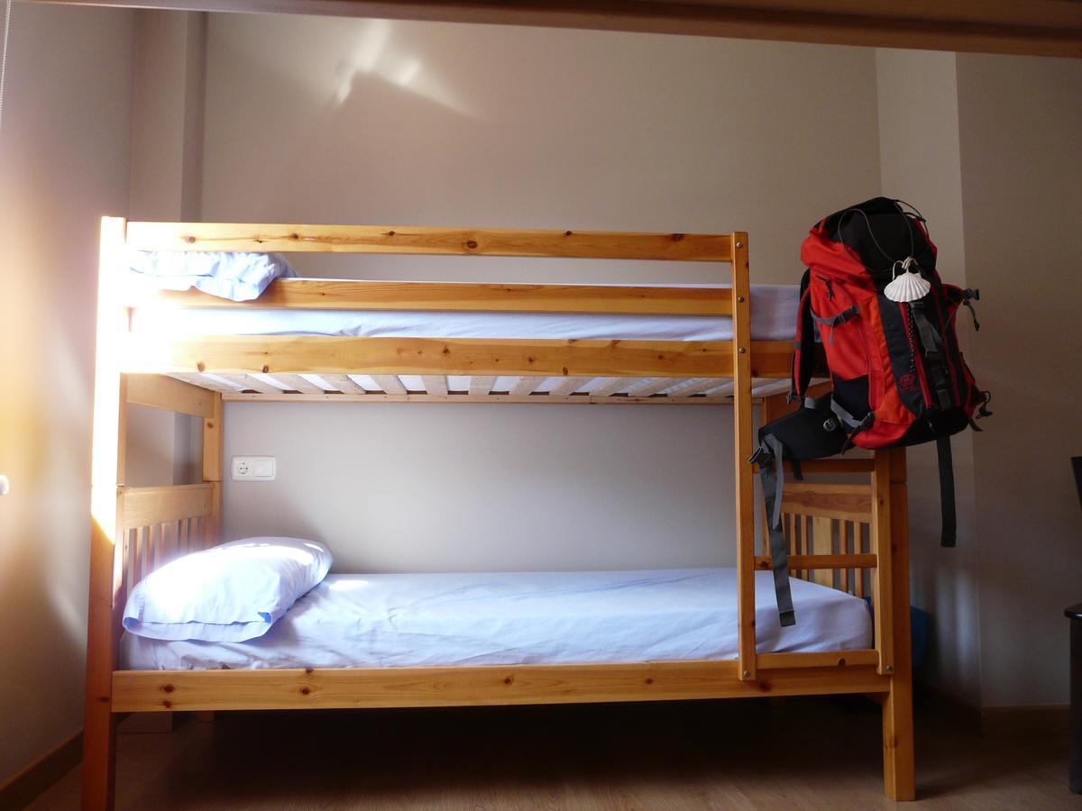 Albergue San Nicolas Larrasoana Eksteriør billede