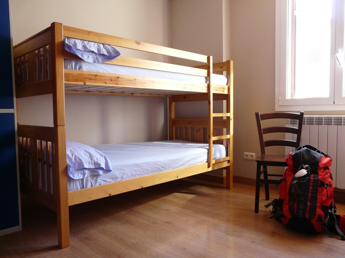 Albergue San Nicolas Larrasoana Eksteriør billede